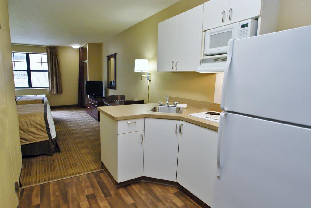 Suburban Studios Minneapolis Μπλούμινγκτον Εξωτερικό φωτογραφία